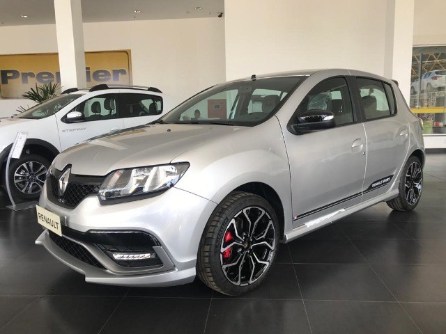 RENAULT SANDERO R.S. 2.0