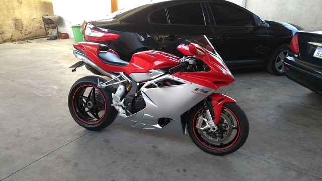 MV AGUSTA F4 RR