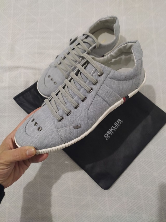 n41 sapatênis NOVO NUNCA USADO - Roupas e calçados - Praia da Costa, Vila  Velha 998684015 | OLX