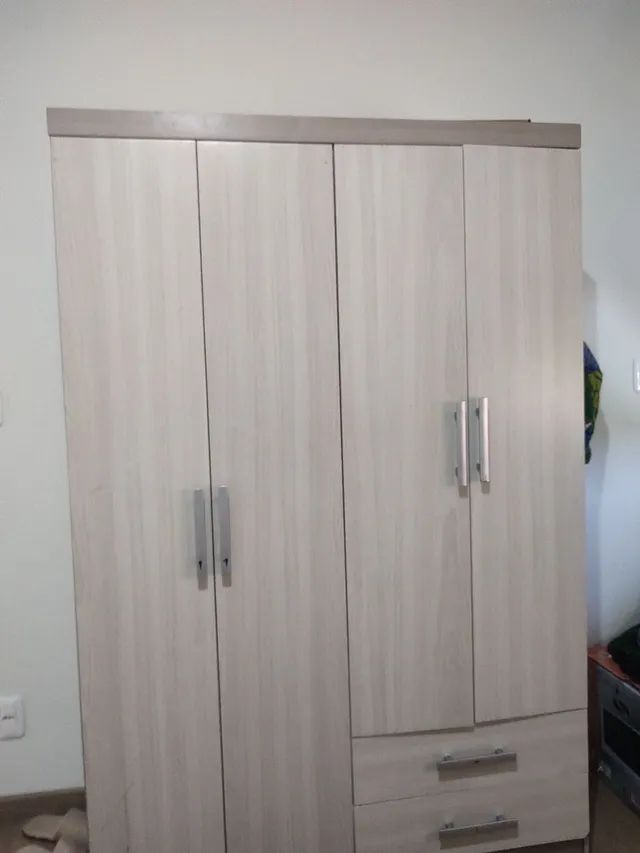 Guarda roupa 4 portas  - Foto 2