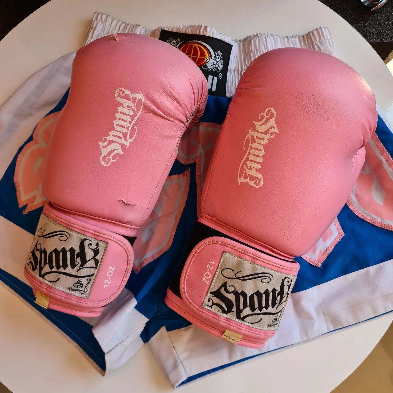 Luva Boxe Marca Spank Rosa e Shorts Feminino Muay Thai  - Foto 2
