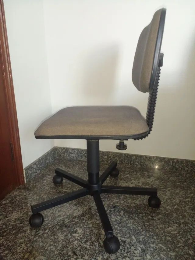 Cadeira Giratória   - Foto 2