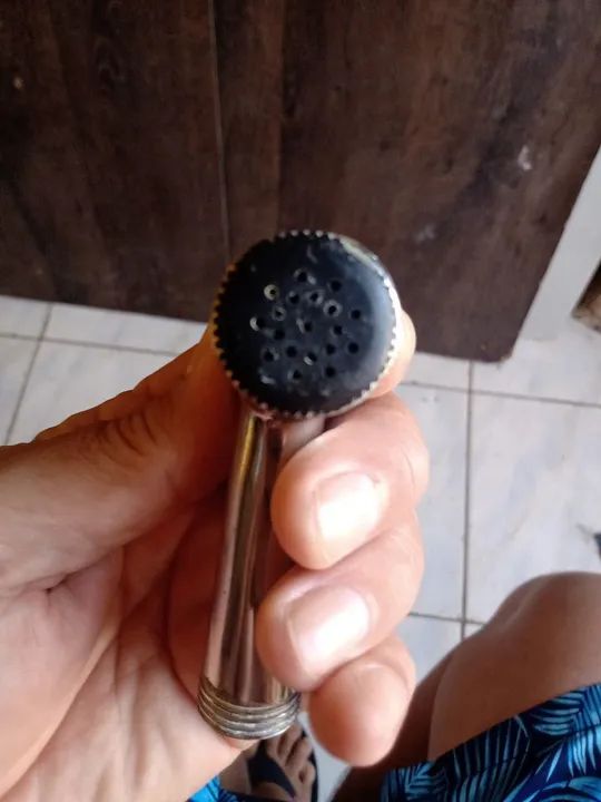 Vende-se essa torneira para embutir em mangueira  - Foto 3