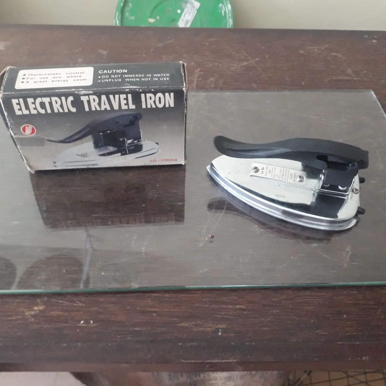 Ferro de passar.roupa