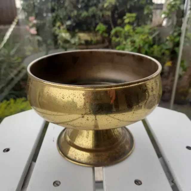 Fruteira antiga ou centro de mesa antiga em latão  15cm x 20cm