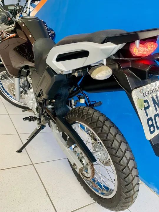 VENDO MOTO TENERE 250 2018/2019 - Foto 4
