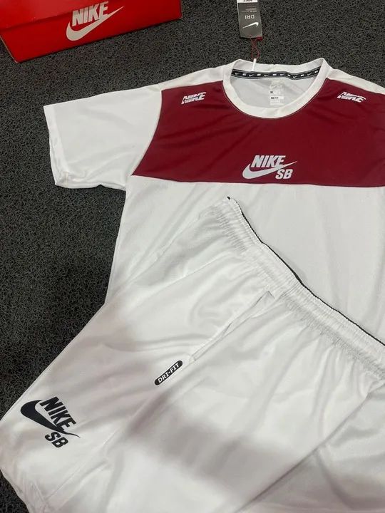 KITS DA NIKE REFLETIVOS PRA DEIXAR VC NO ESTILO  - Foto 4
