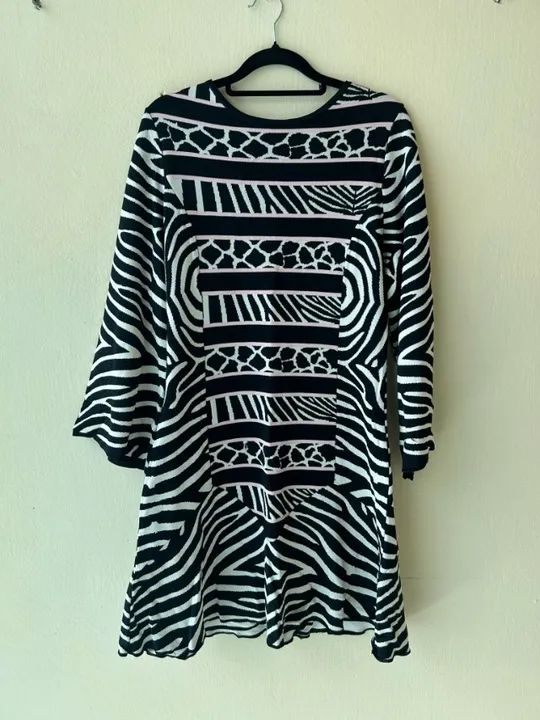Vestido Renata Campos, estampado, tamanho G.