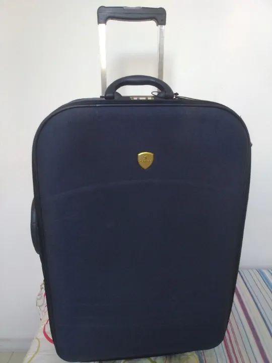 Saponi Blue Luggage with Wheels