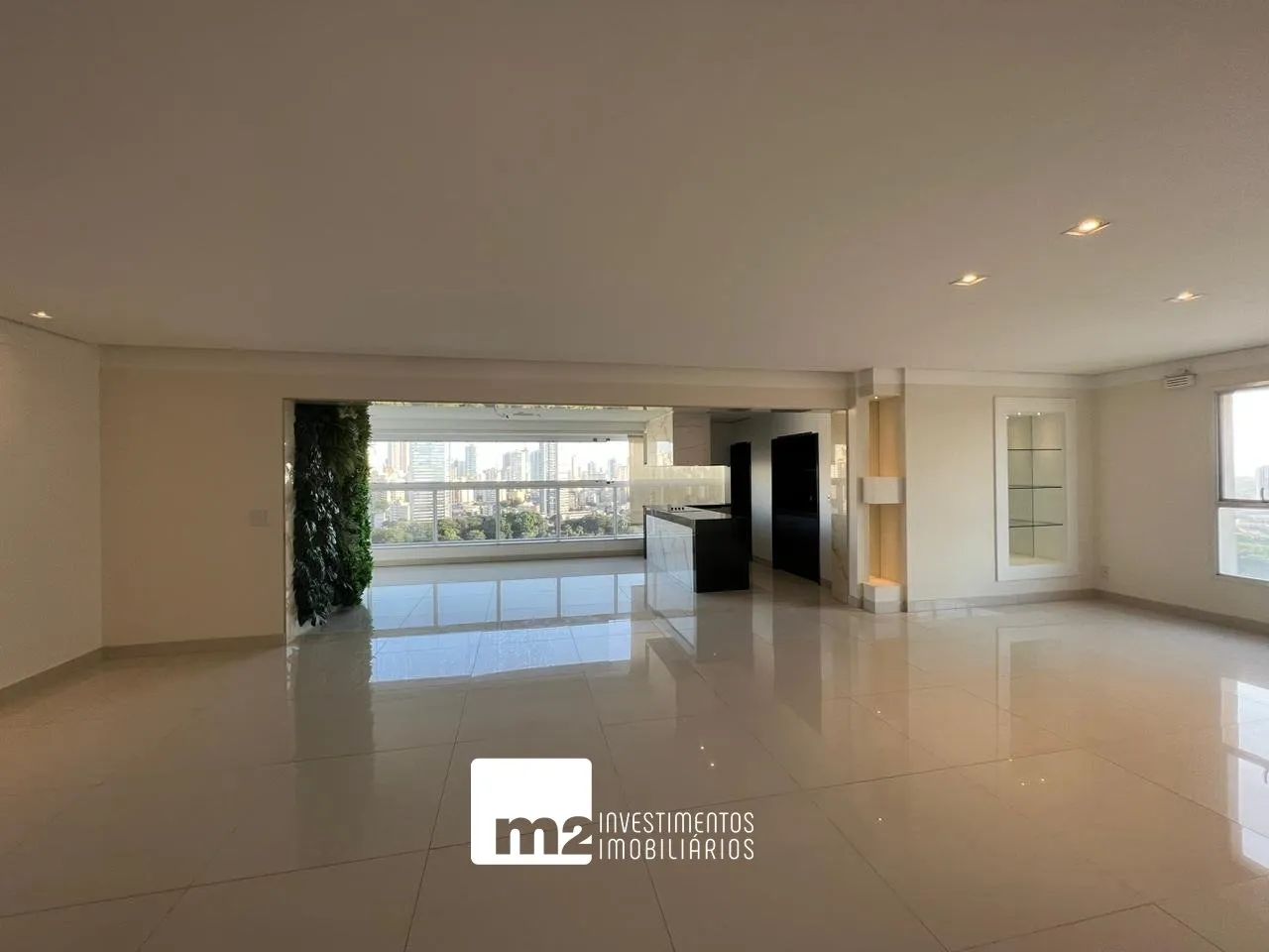 Apartamento no Setor Oeste com 4 quartos