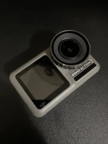 Câmera DJI Osmo action Conservada - Capa Protetora, bateria e cabo usb 