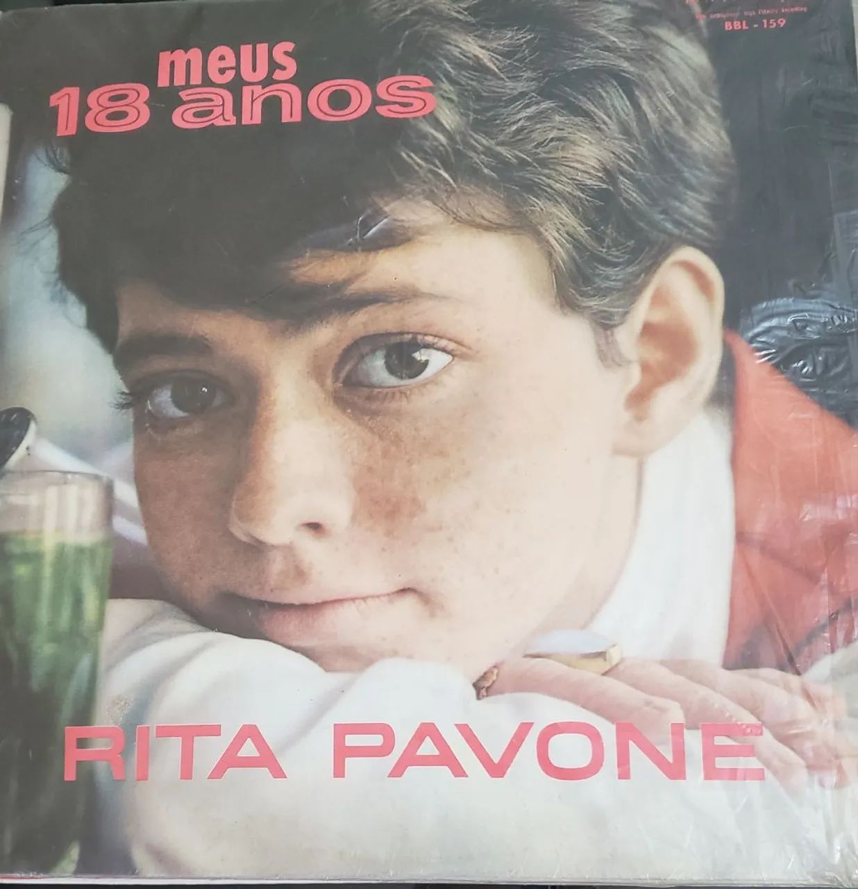 Disco de vinil, tenho vários. 