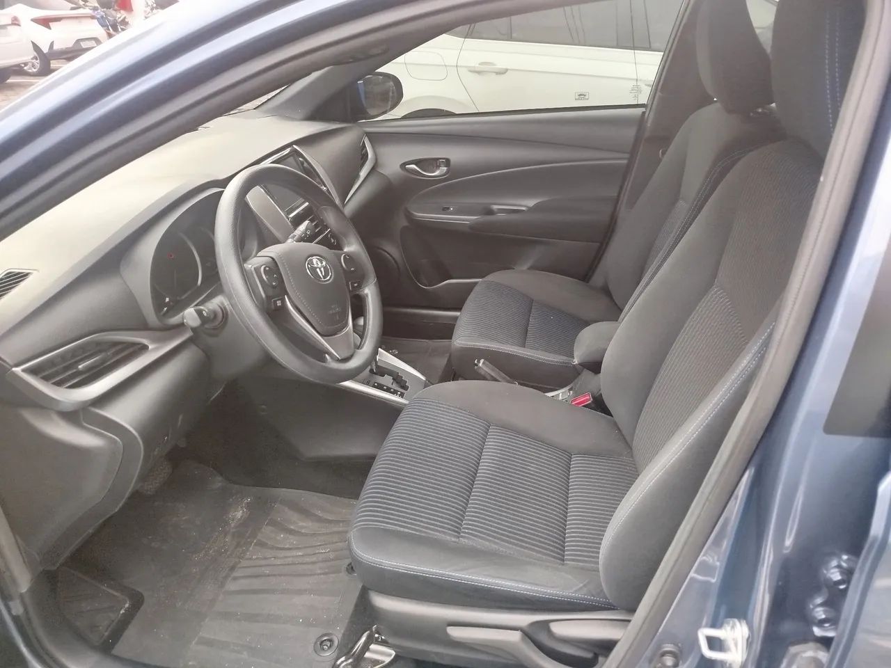 YARIS XL PLUS AT - Foto 2