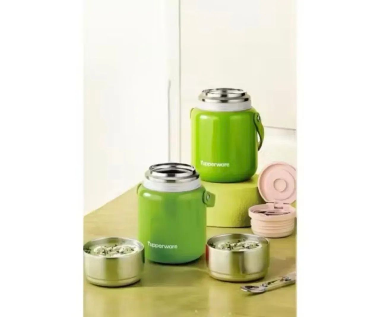 Pote térmico TUPPERWARE 1 litro com colher - Foto 3