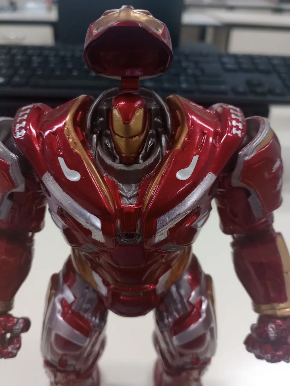 Hulkbuster - Figura de Ação - Foto 5