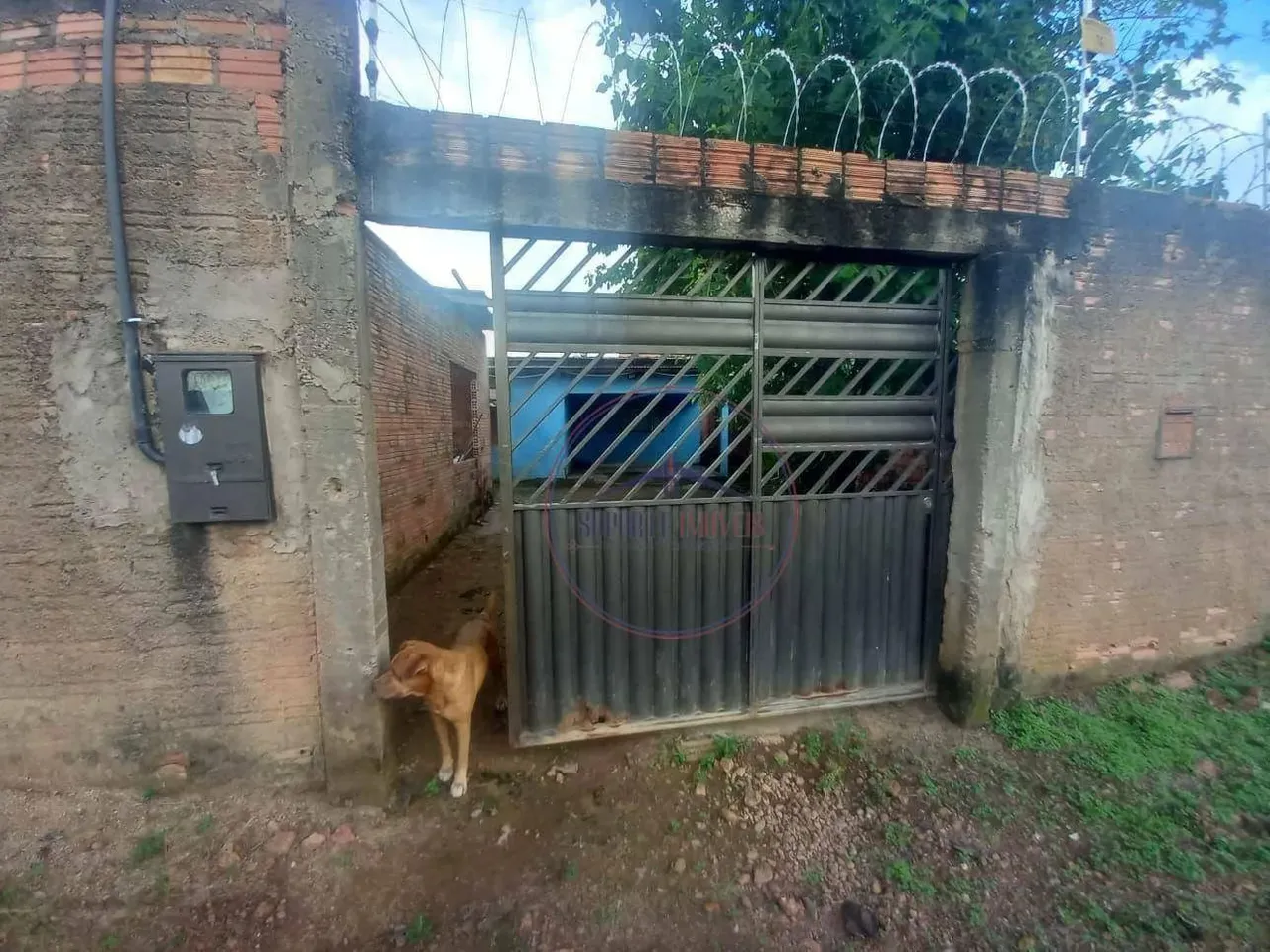 Casa à Venda de 2 Quartos no Bairro Aponiã