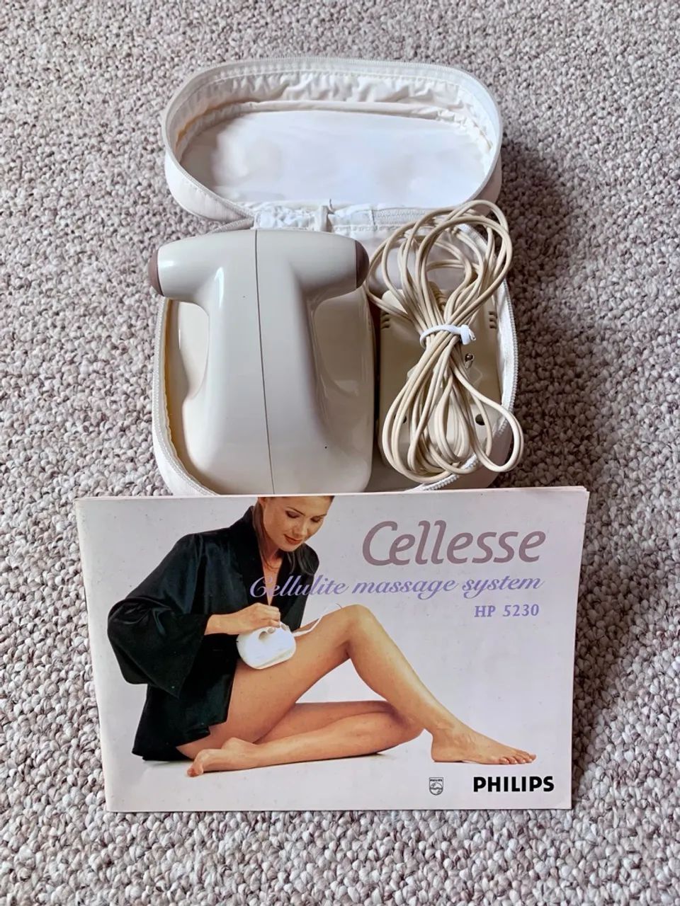 Cellese Philips modelo HP 5230  - Celulite. - Foto 2