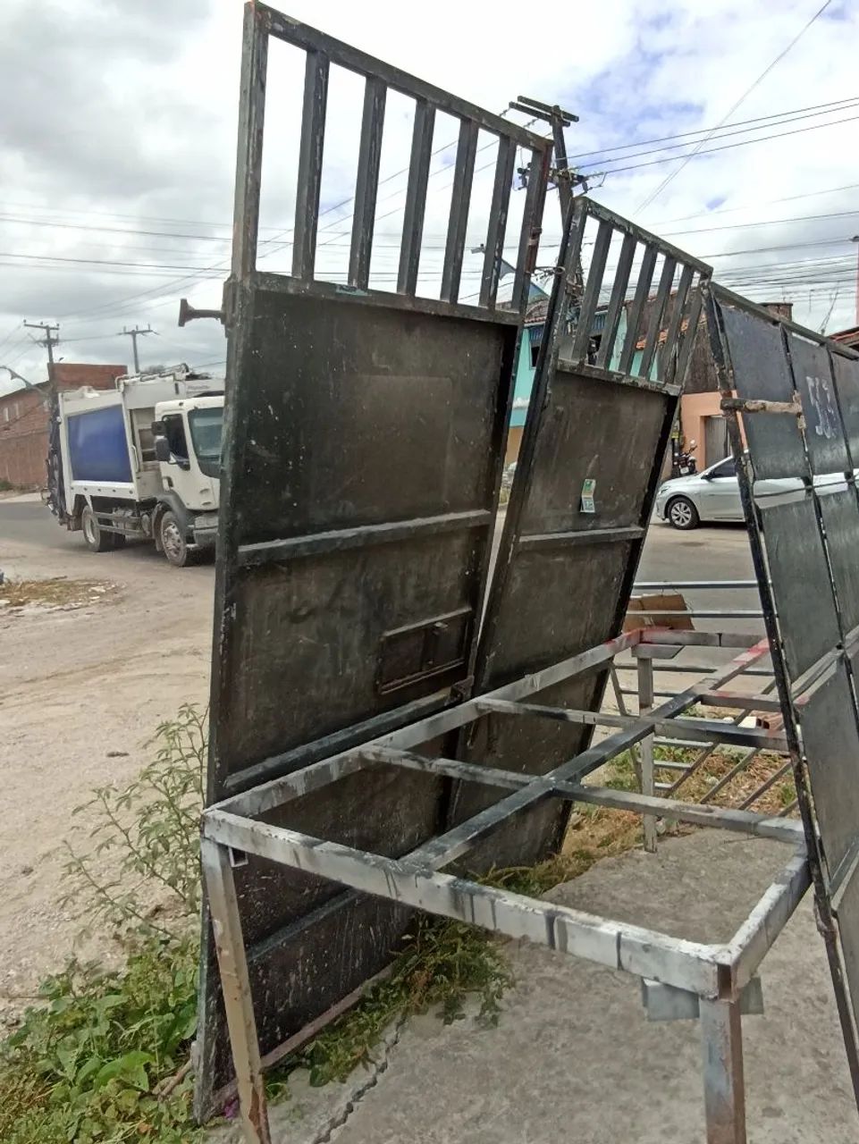 Portão duas bandas 64264616871043123