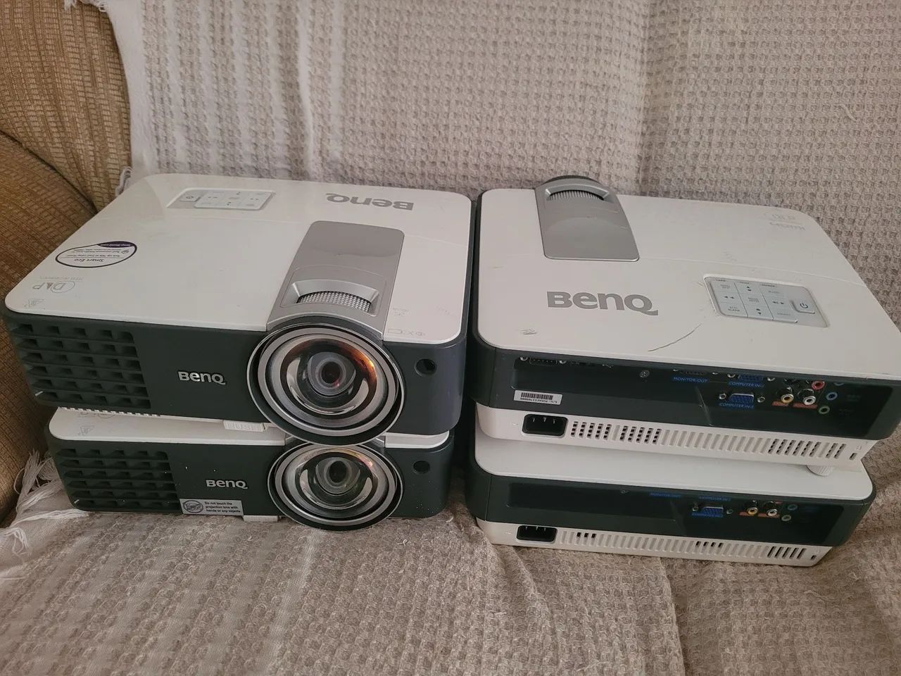 Projetor Multimídia - Benq MX819ST - Foto 2