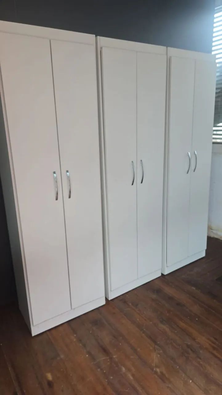 Armário multiuso grande novo 2 portas 100%MDF 