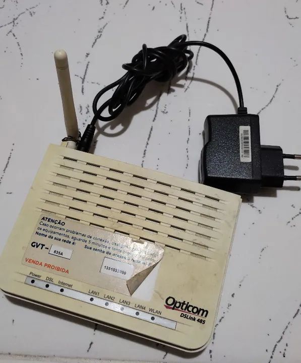 Roteador wireless e modem Opticom DSLink 485