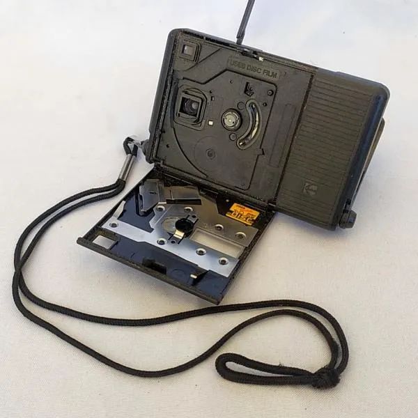 FILMADORA DIGITAL KODAK - (Kodak Disc 6100 `Close-Up Lens` Vintage Disc Film Câmera). - Foto 3