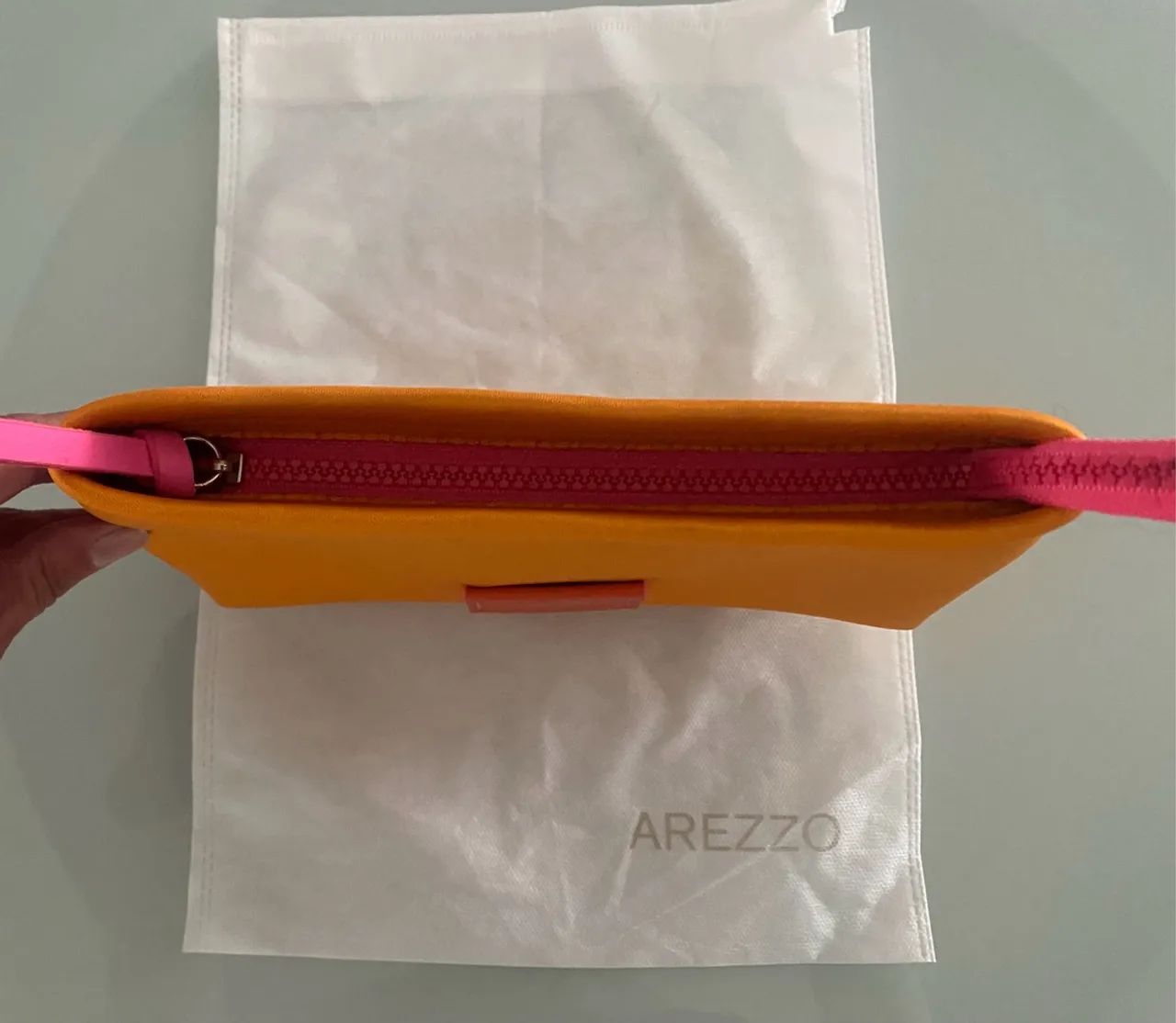 Necessaire Arezzo Laranja Original nova  - Foto 3