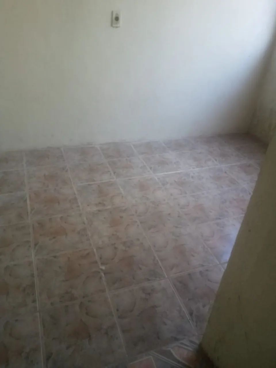 Alugo Casa Roselândia II - Foto 2