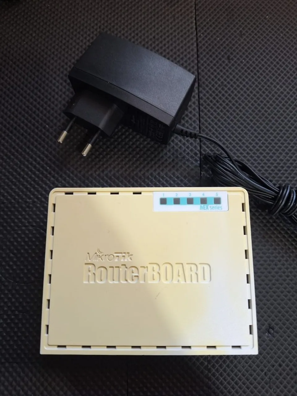 Mikrotik RB750GR3