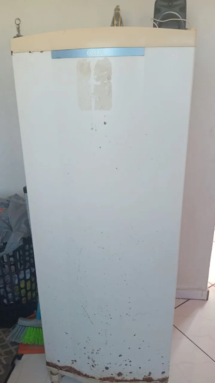 Geladeira e Freezer Vertical Consul Usado
