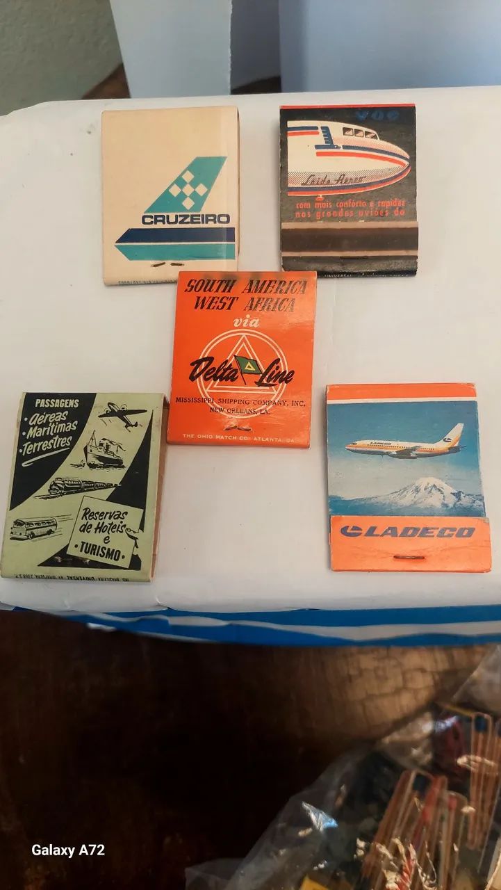 Coleção de Caixas de fósforos antigos de aviação