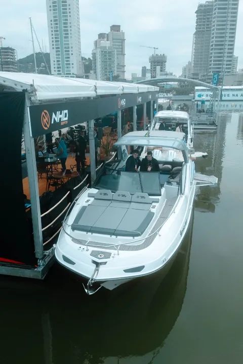 Lancha NHD 34 pés (31.5 nomenclatura internacional) 2025 - Zero milhas - Foto 3