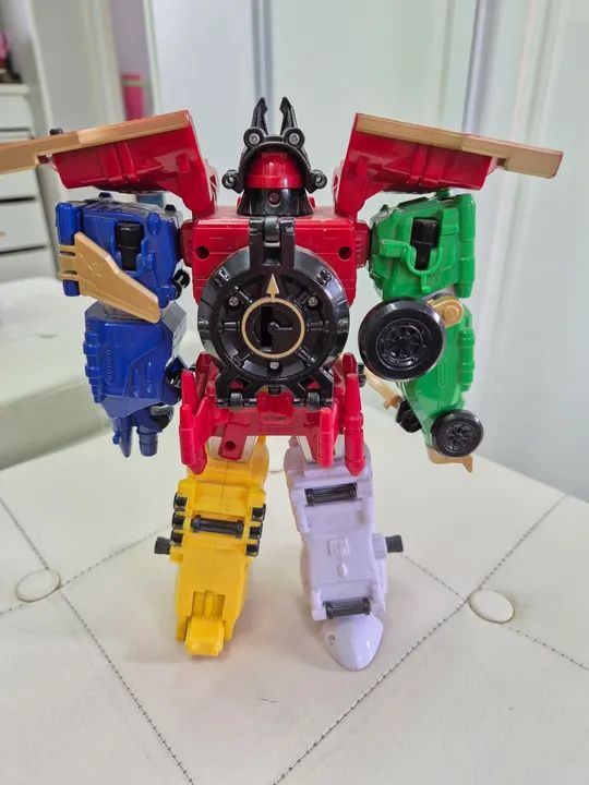 Power Rangers Super Megaforce - Lendário Megazord  - Foto 4