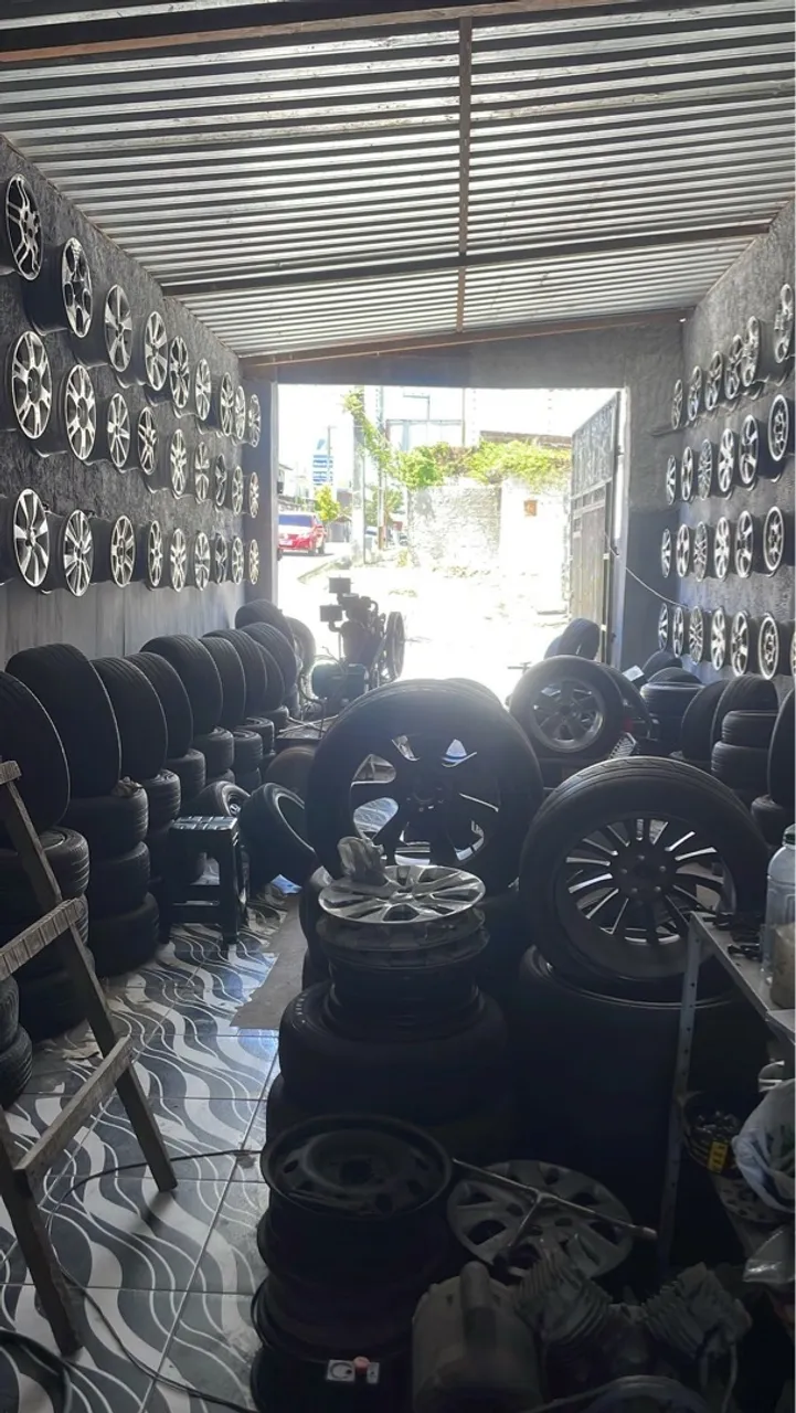 Aluguel de Ponto comercial esquina Rangel