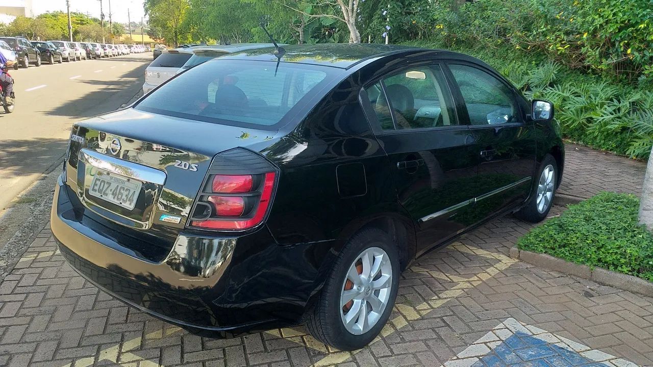 Sentra S 2.0 Flex automático  - Foto 3