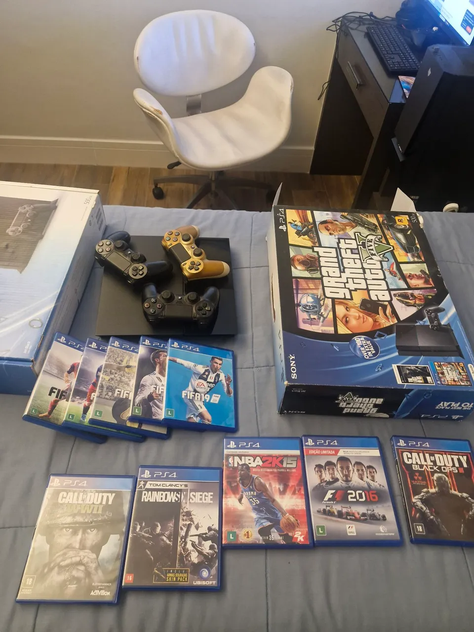 Playstation 4 + Jogos
