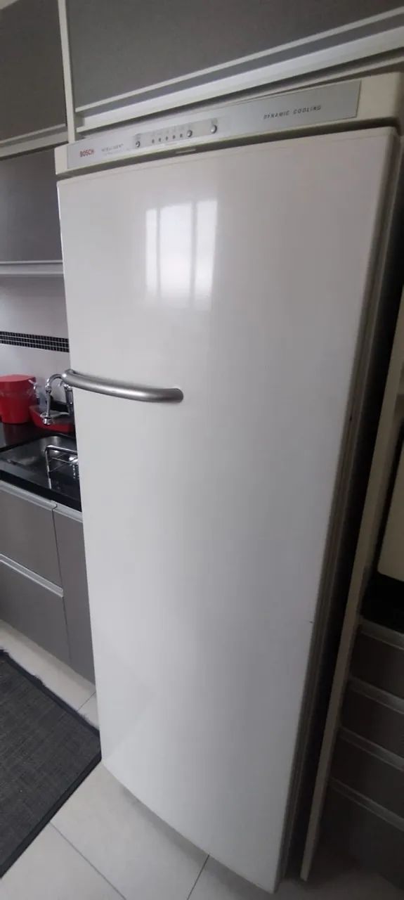Geladeira Bosch 400 litros