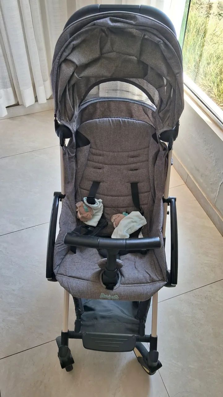 Carrinho de bebê burigotto up cinza - Foto 3