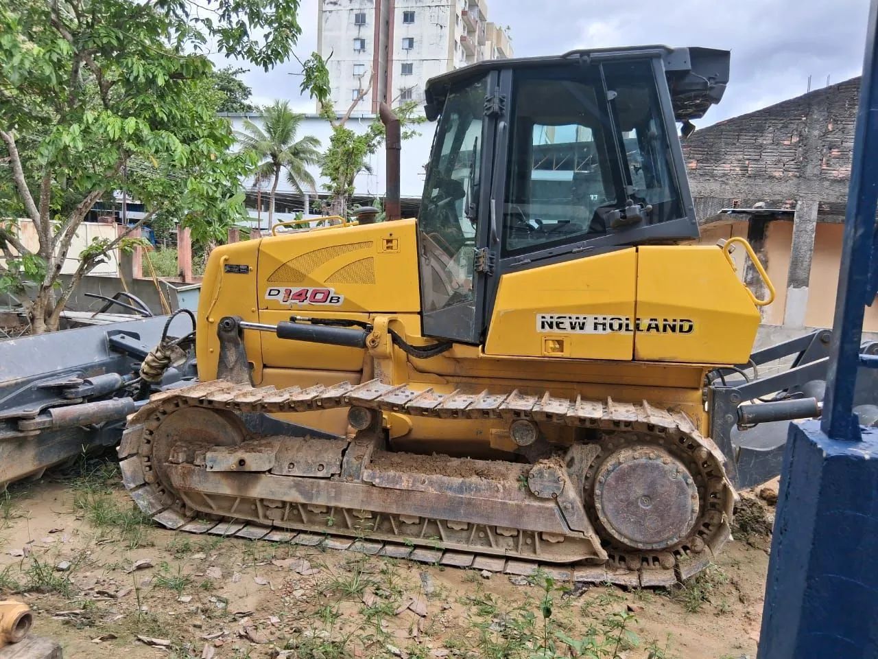 Trator de Esteira New Holland D140B  2015 - Foto 4