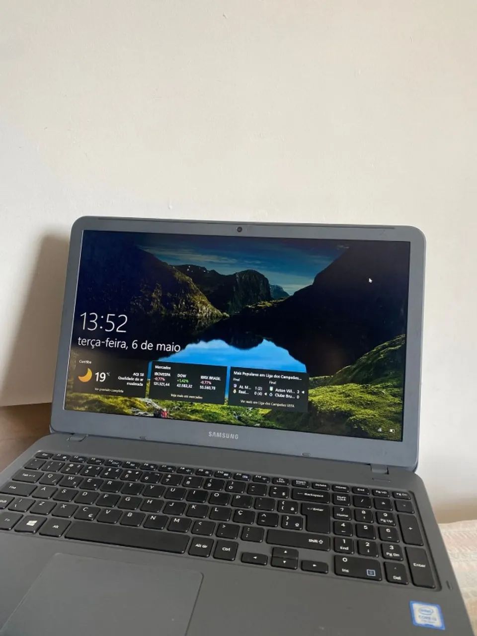 Notebook Samsung NP350XAA IntelCore i3 7th Gen - Foto 2
