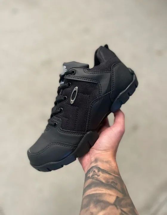 Tênis Oakley Masculino Preto