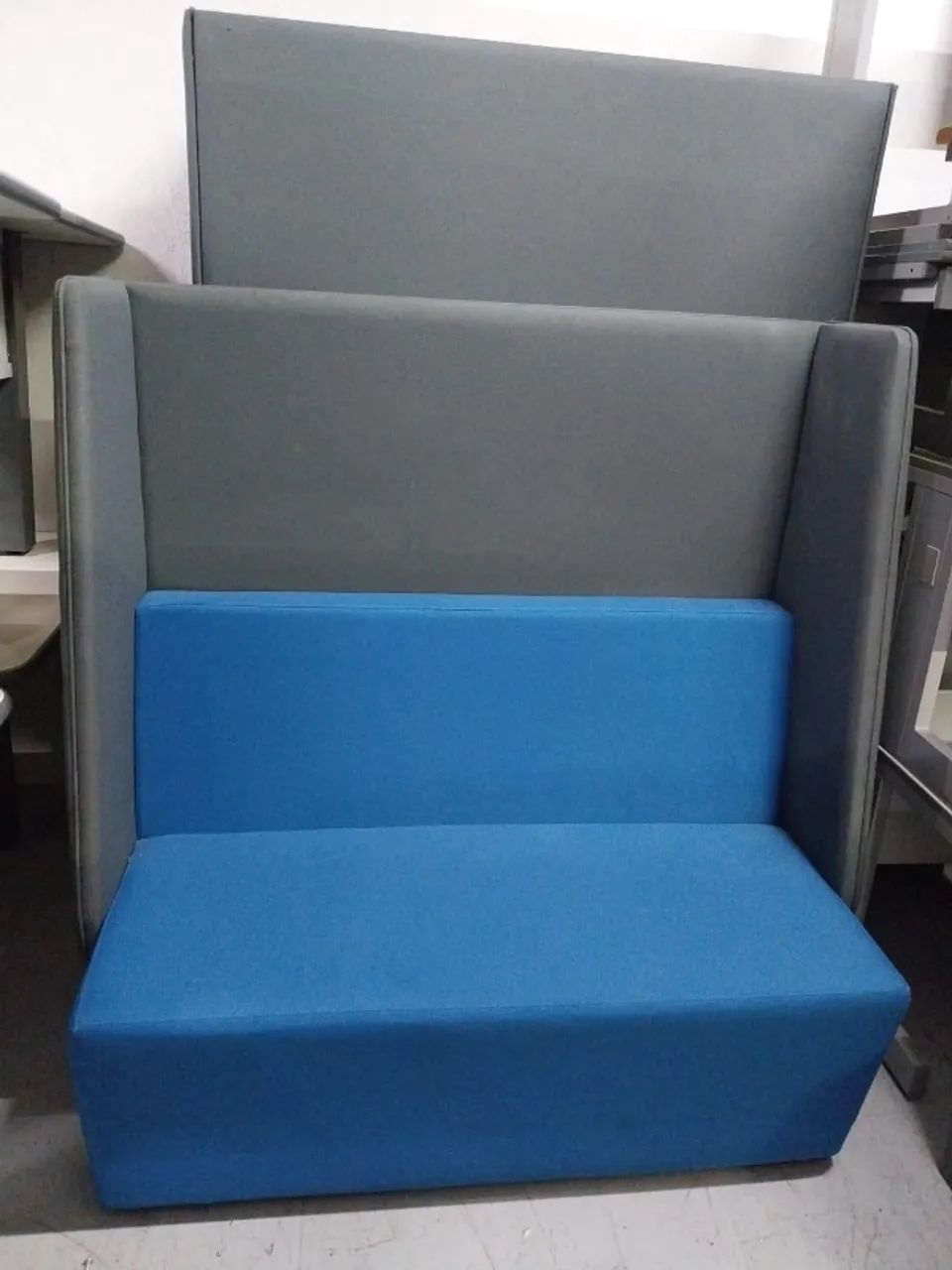 Sofá com divisória acústica para ambientes de escritório  - Foto 3