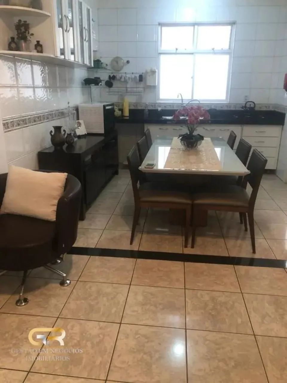 Casa para Locação em Belo Horizonte, Buritis, 5 dormitórios, 1 suíte, 2 banheiros, 4 vagas - Foto 3