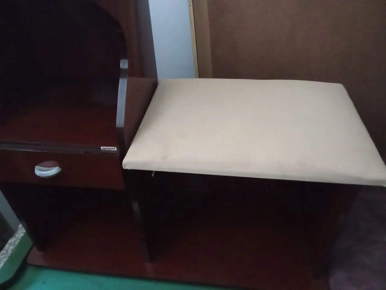 Móvel de telefone retrô  - Foto 2