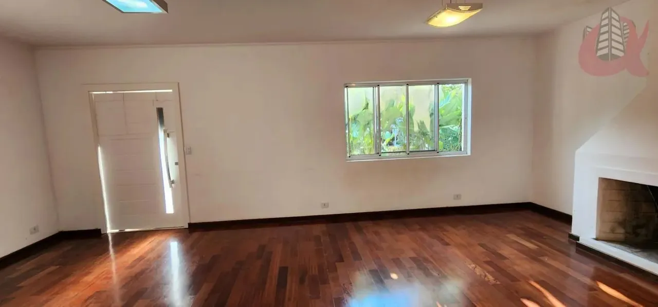 Casa para Locação em Santana de Parnaíba, Alphaville, 3 dormitórios, 1 suíte, 3 banheiros,