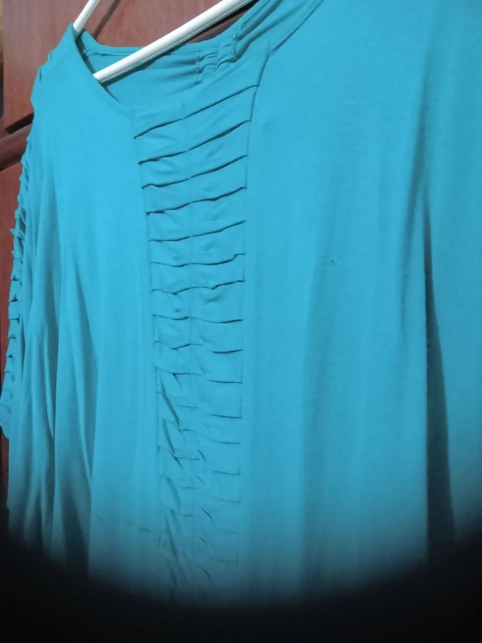 Blusa feminina verde com Detalhes - Foto 3