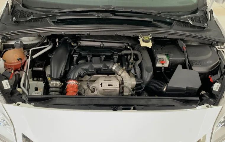 Peugeot 408 Sed. Business 1.6 TB Flex 16V 4P AUT 2018 - Foto 6