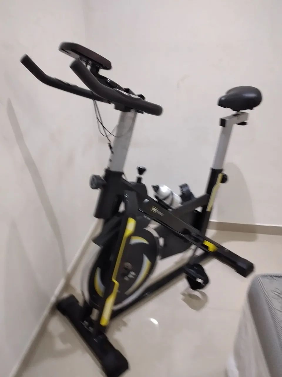 Bicicleta  ergometrica  - Foto 2