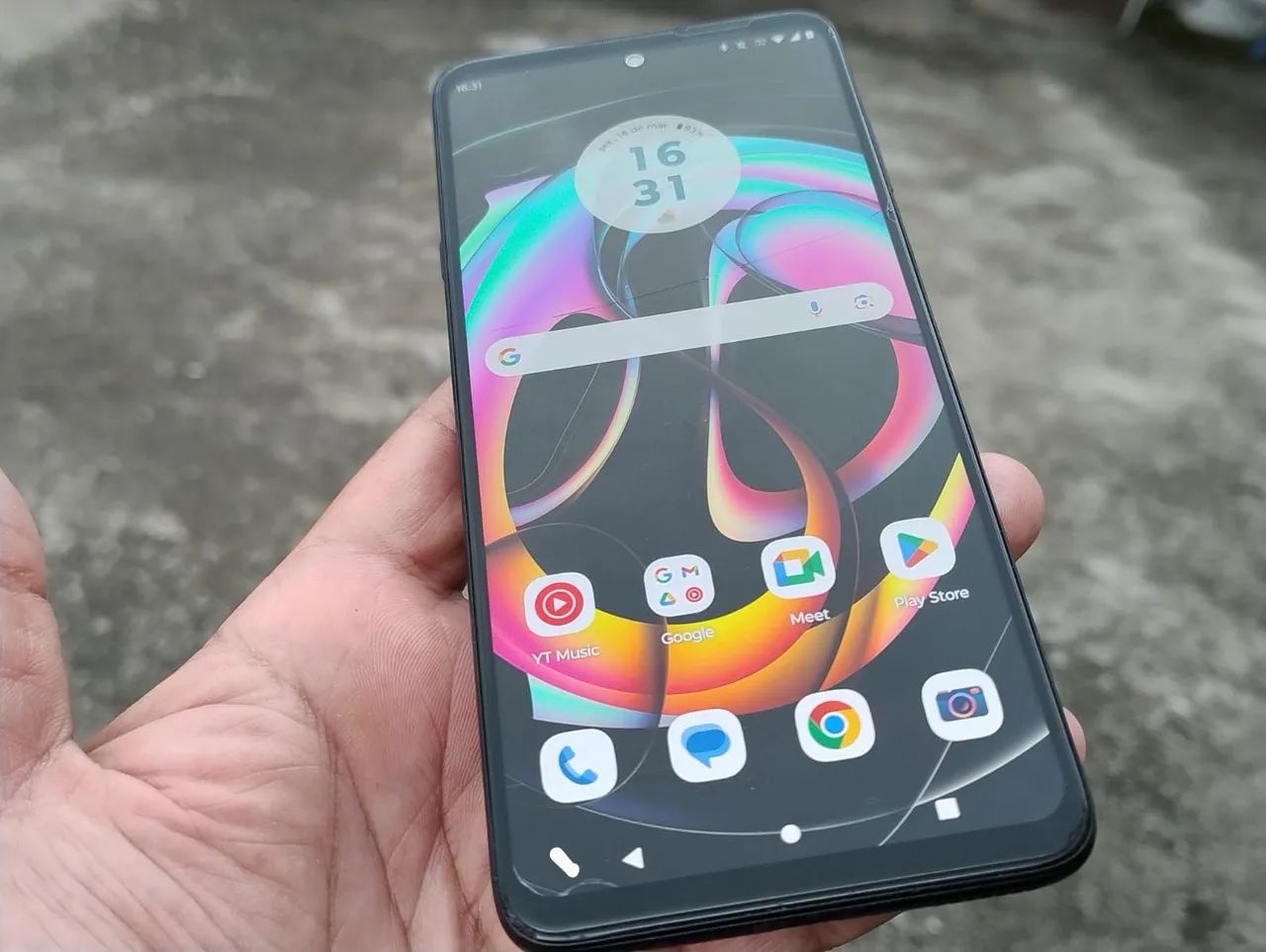 CELULAR MOTOROLA EDGE 20 LITE BARATO USADO COM DETALHES SEM DEFEITO  - Foto 4