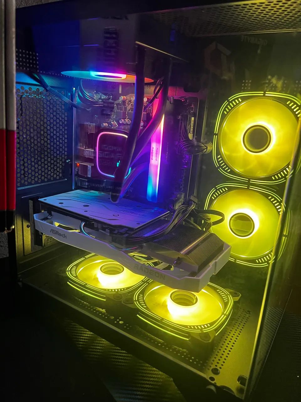 PC Gamer64208795236353122